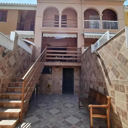 Adosado Con Piscina Y Parking