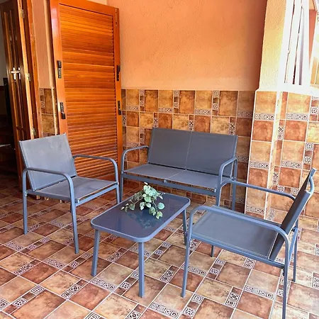 Adosado Con Piscina Y Parking Holiday home